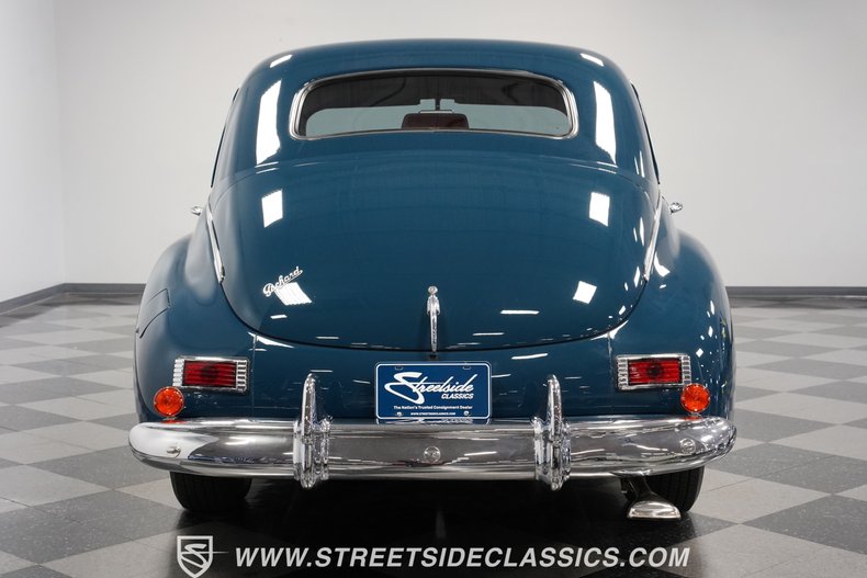 Packard-Clipper-1941-Blue-Gray-7