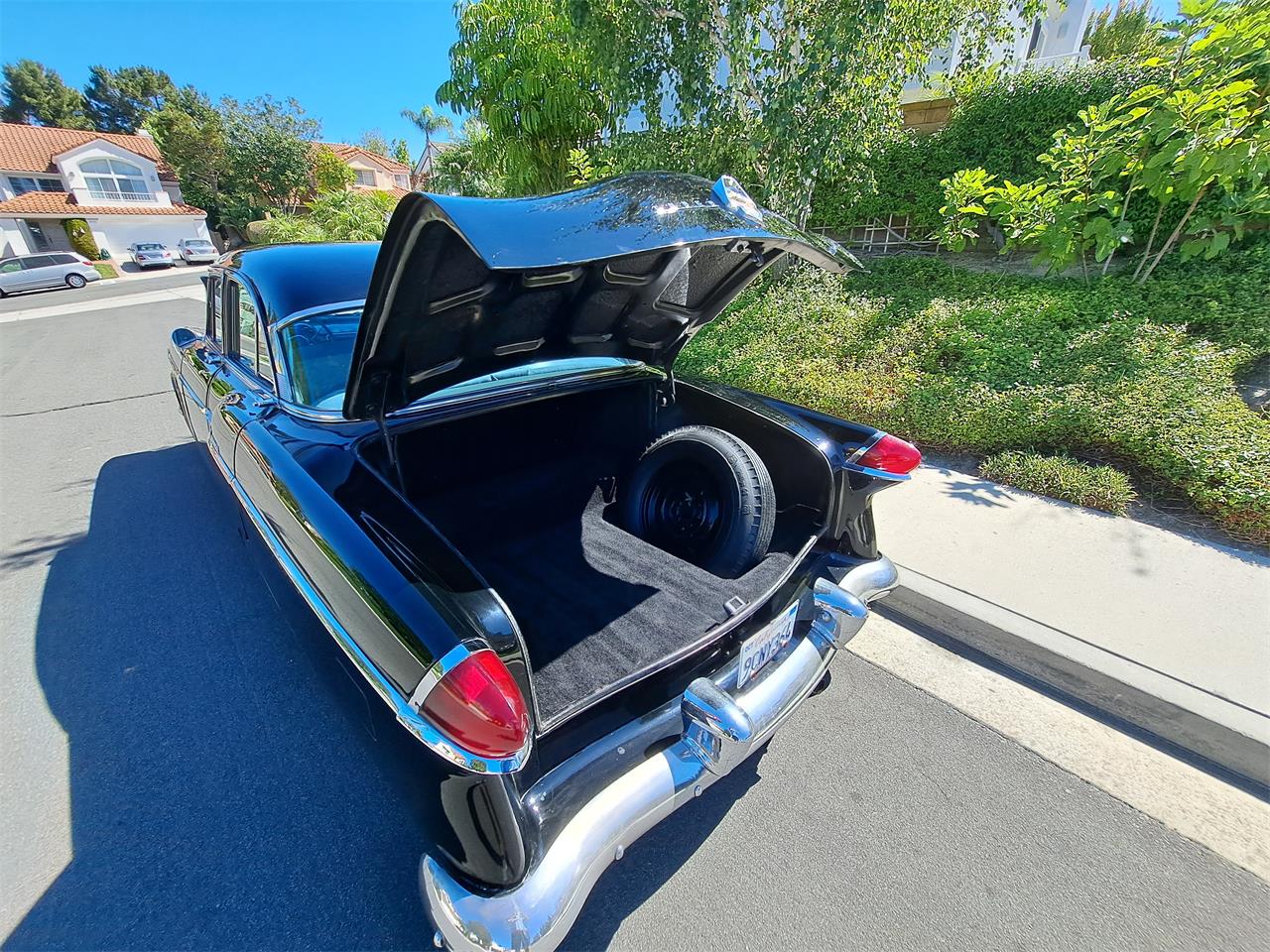 Packard-Clipper-super-1954-Black-Grey-4