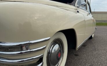 Packard-Deluxe-1948-Sedan-19