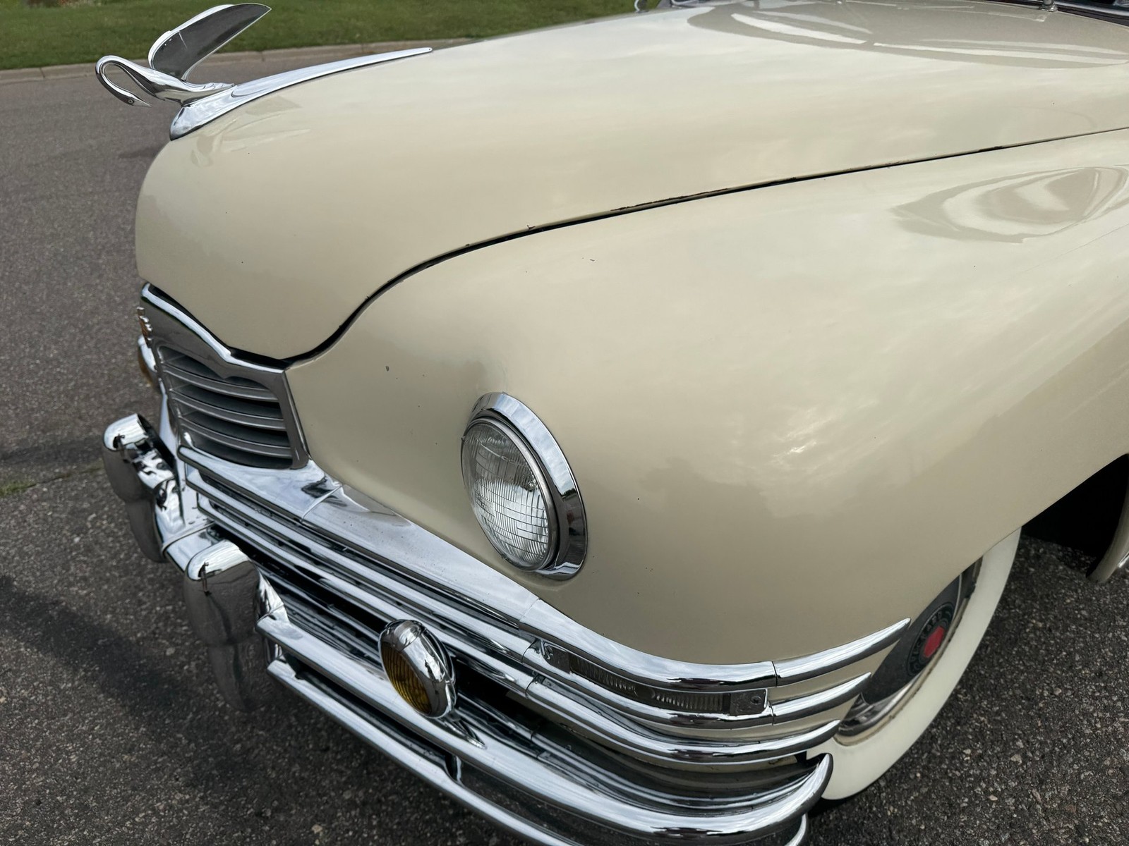 Packard-Deluxe-1948-Sedan-20