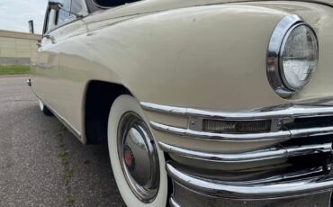Packard-Deluxe-1948-Sedan-23