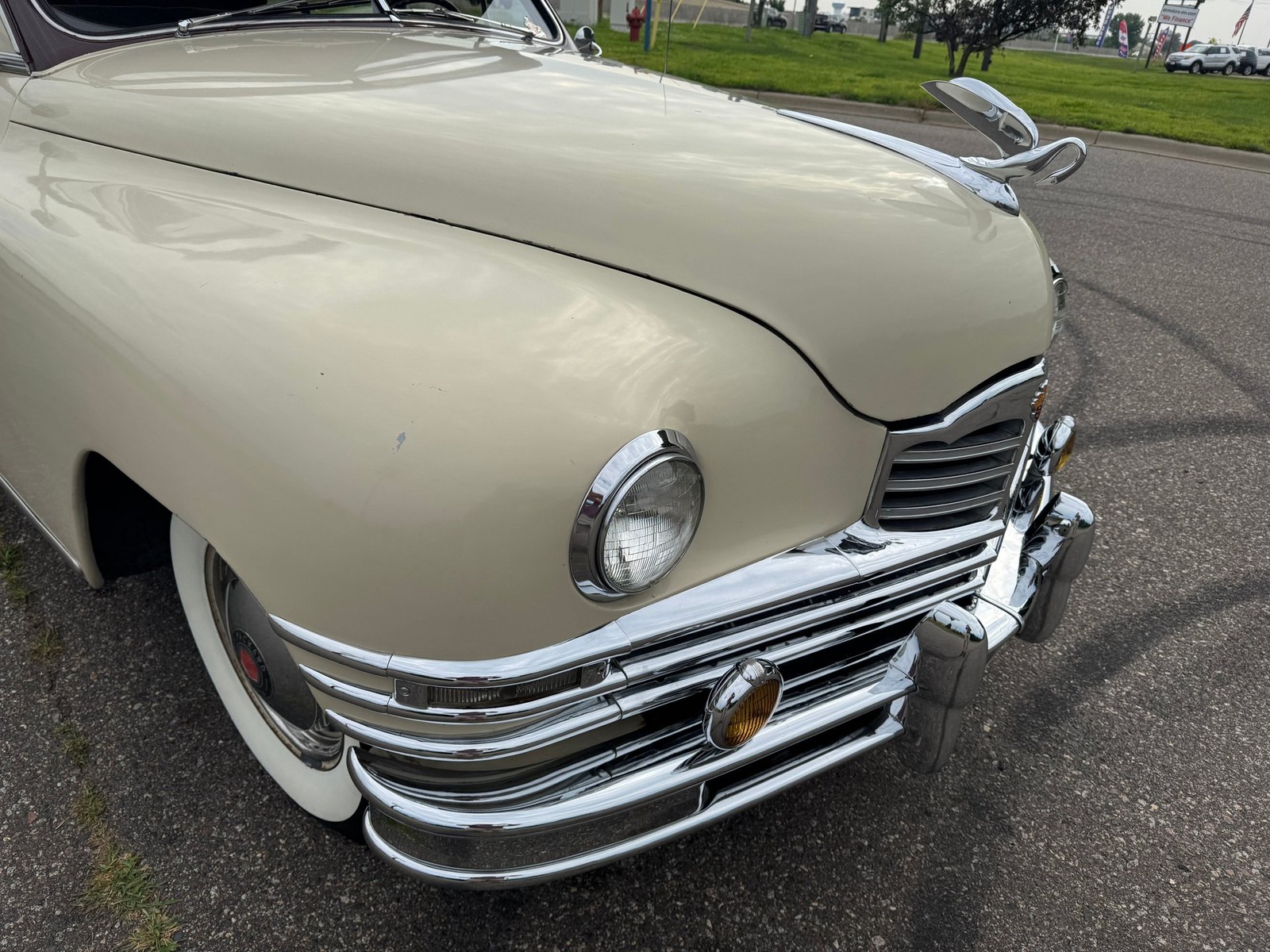 Packard-Deluxe-1948-Sedan-24