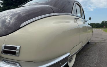 Packard-Deluxe-1948-Sedan-27
