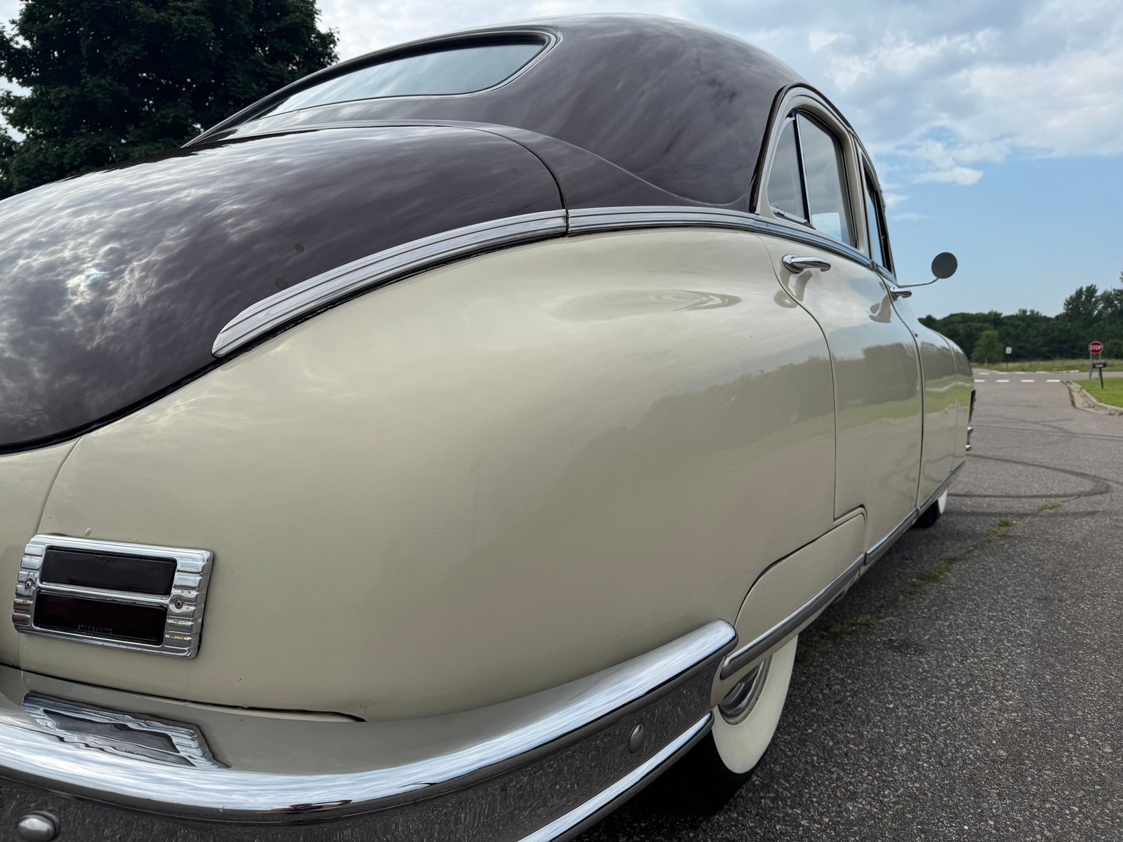 Packard-Deluxe-1948-Sedan-27