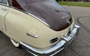 Packard-Deluxe-1948-Sedan-32