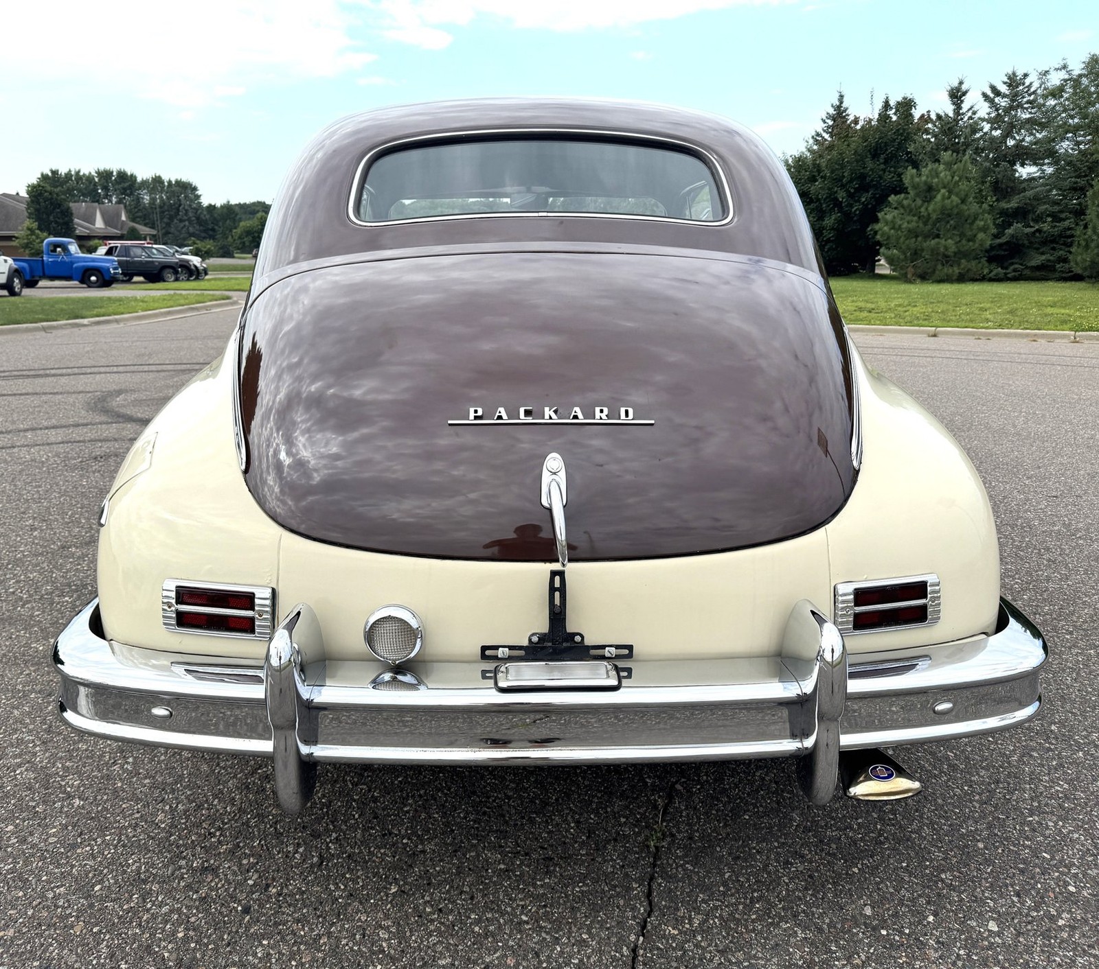 Packard-Deluxe-1948-Sedan-4