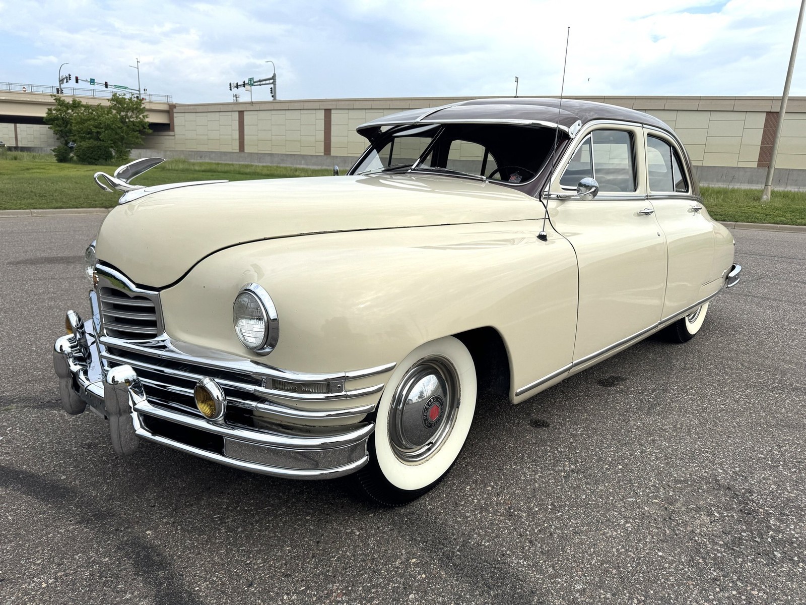 Packard-Deluxe-1948-Sedan-7