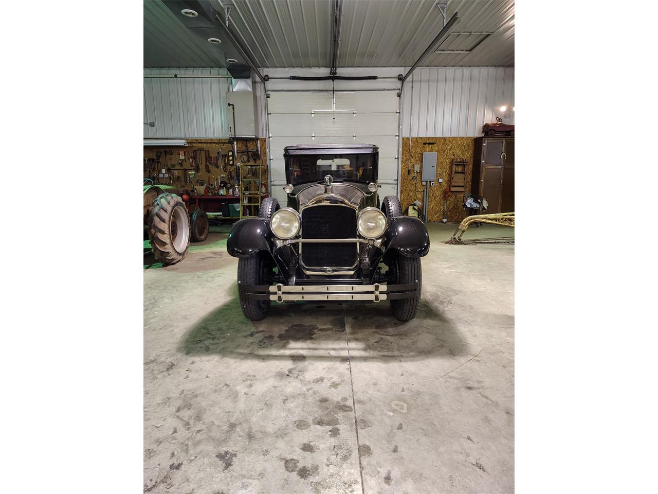 Packard-Eight-1928-Green-and-black-Original-Grey