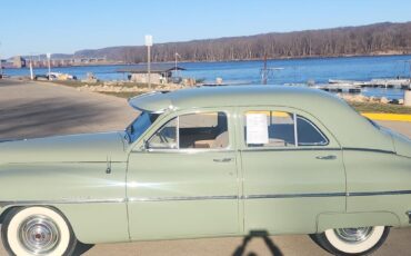 Packard-Eight-1950-4-Door-15