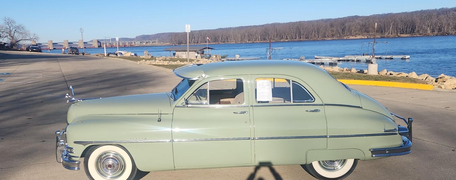 Packard-Eight-1950-4-Door-15