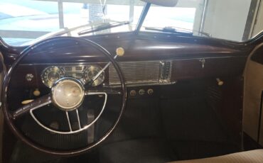 Packard-Eight-1950-4-Door-32