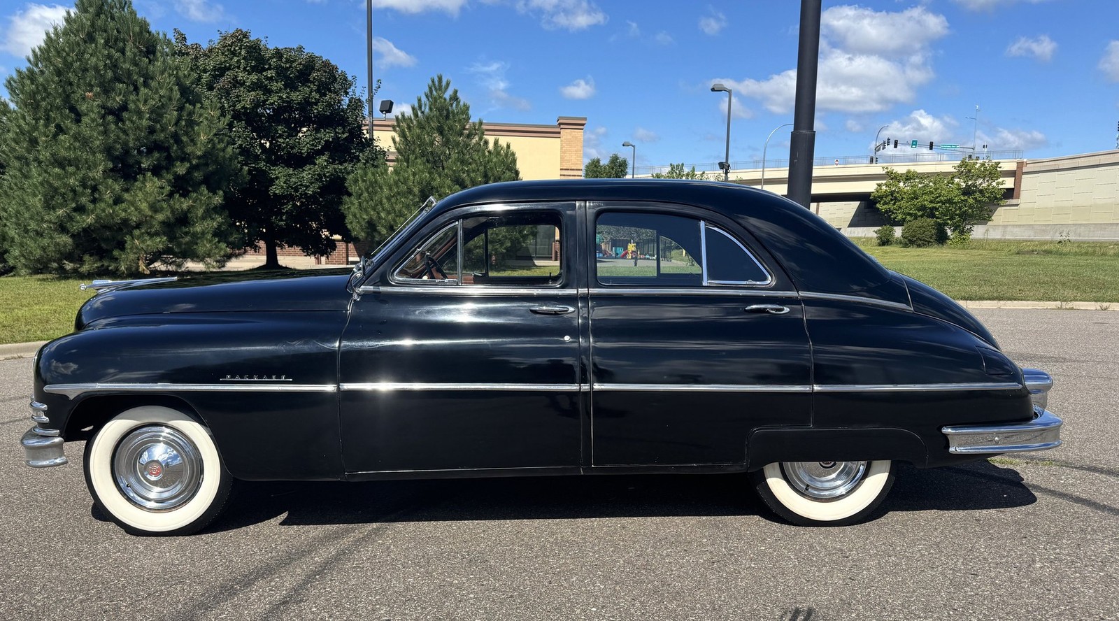 Packard-Eight-1950-6