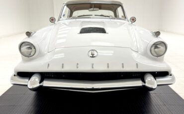Packard-Hawk-1958-Snow-White-Tan-12