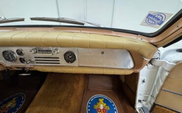 Packard-Hawk-1958-Snow-White-Tan-41
