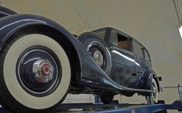 Packard-Limousine-1935-Blue-Tan-7