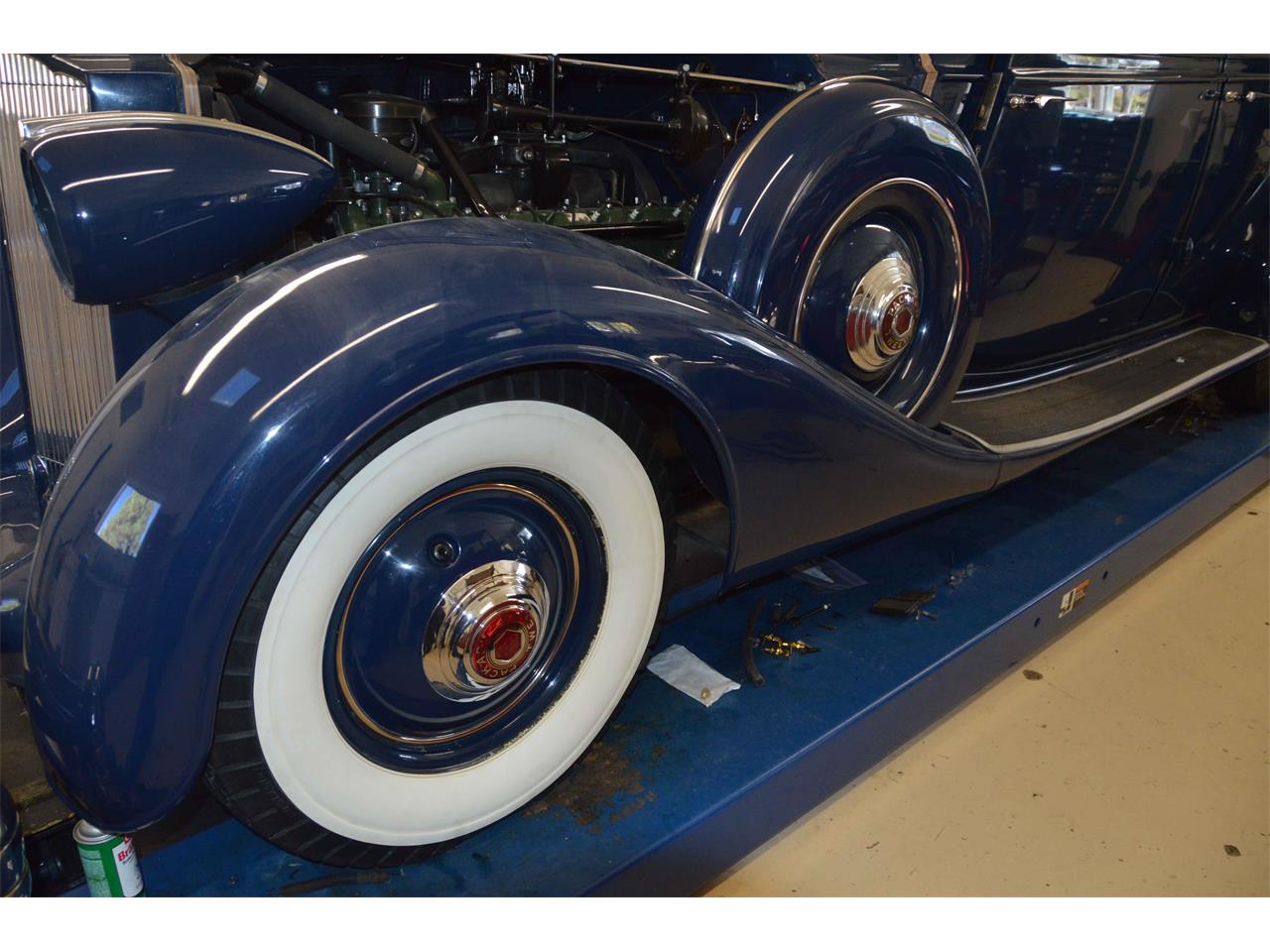 Packard-Limousine-1935-Blue-Tan-8