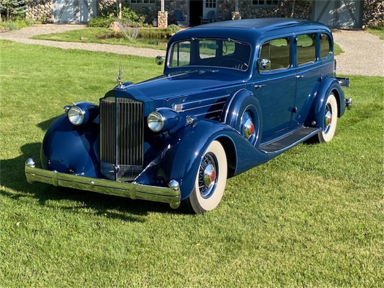 Packard-Limousine-1935-Blue-Tan-9