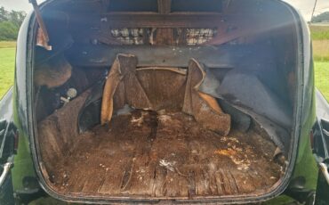 Packard-Limousine-1940-Limousine-23
