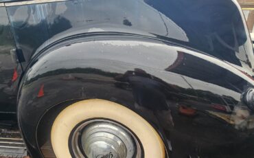 Packard-Limousine-1940-Limousine-5