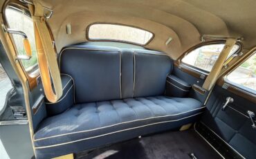 Packard-Limousine-1949-Black-Blue-16
