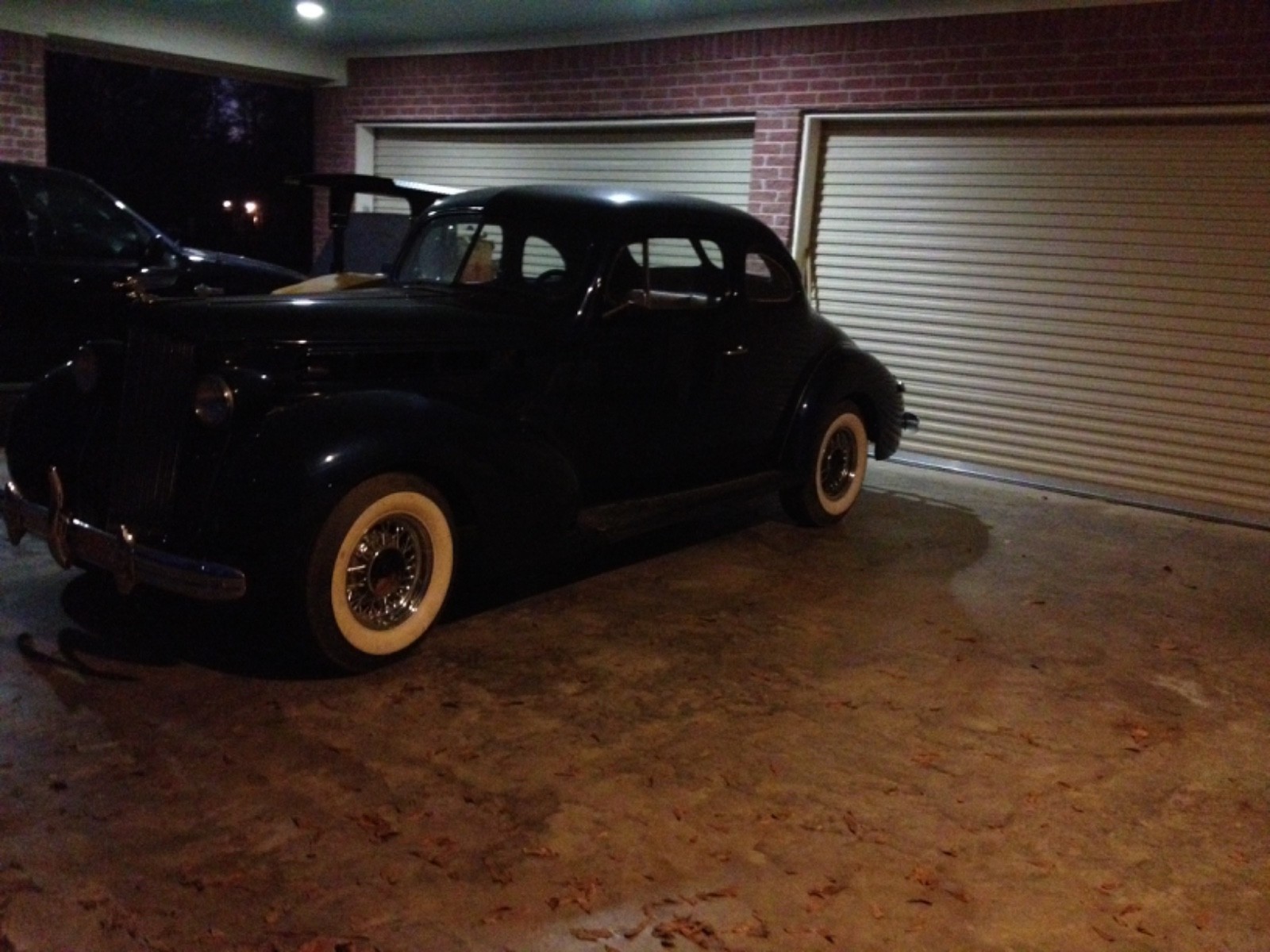 Packard-Model-120-A-1939-Coupe-14
