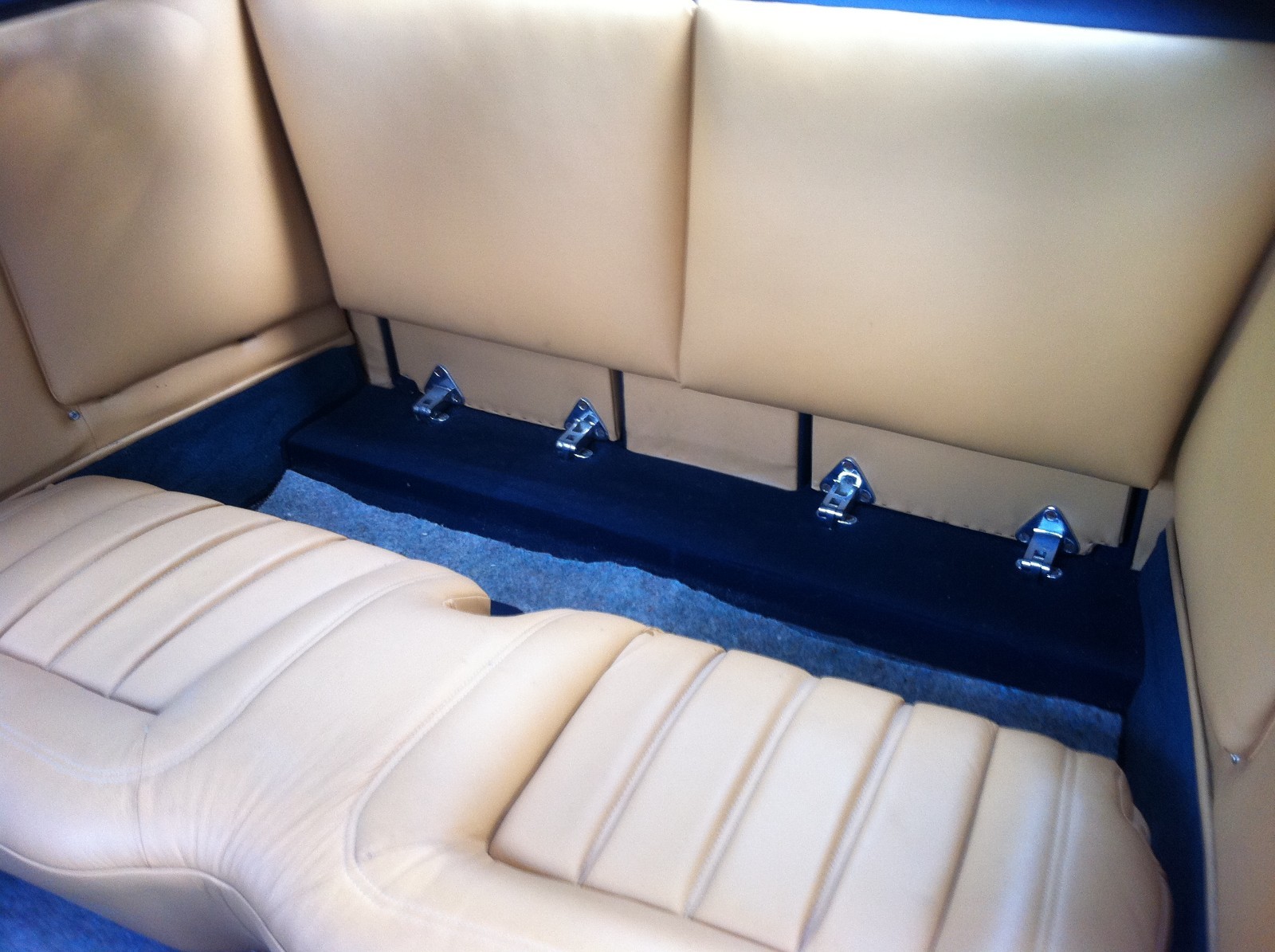 Packard-Model-120-A-1939-Coupe-17