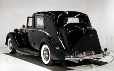 Packard-Other-1938-Formal-Black-Beige-11