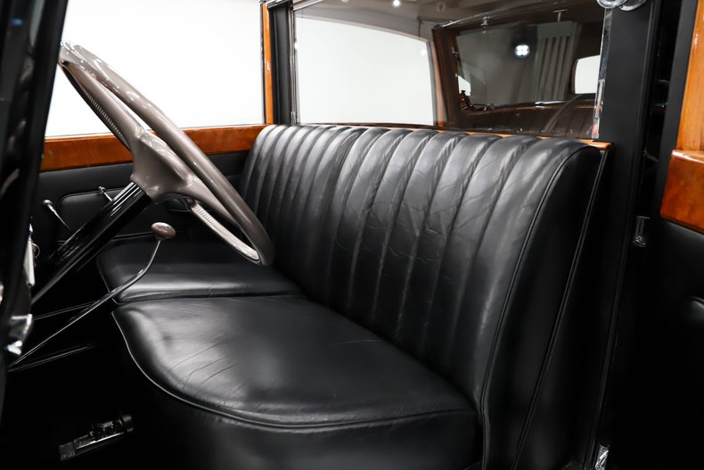 Packard-Other-1938-Formal-Black-Beige-15