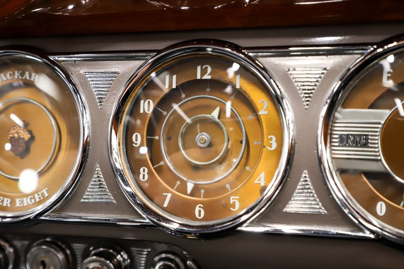 Packard-Other-1938-Formal-Black-Beige-26