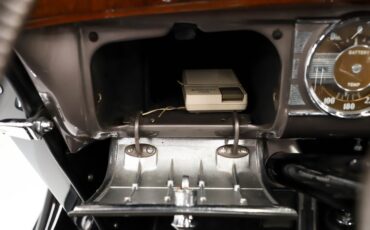 Packard-Other-1938-Formal-Black-Beige-33