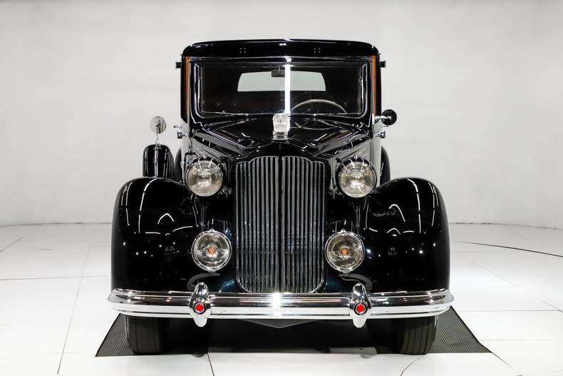 Packard-Other-1938-Formal-Black-Beige-34