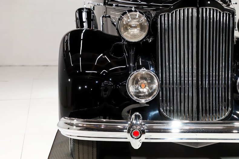 Packard-Other-1938-Formal-Black-Beige-37