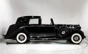 Packard-Other-1938-Formal-Black-Beige-45