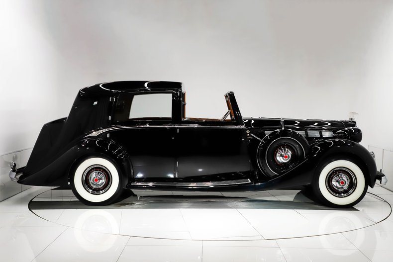 Packard-Other-1938-Formal-Black-Beige-45