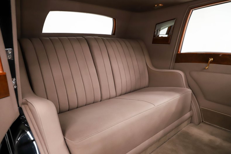Packard-Other-1938-Formal-Black-Beige-47