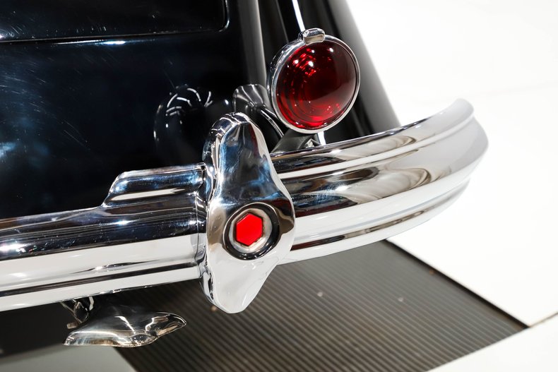 Packard-Other-1938-Formal-Black-Beige-7