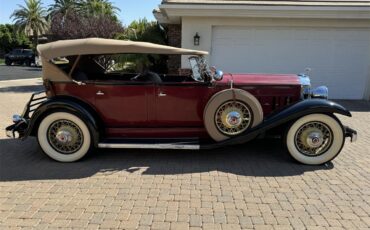 Packard-Phaeton-1932-Burgandy-Black-3