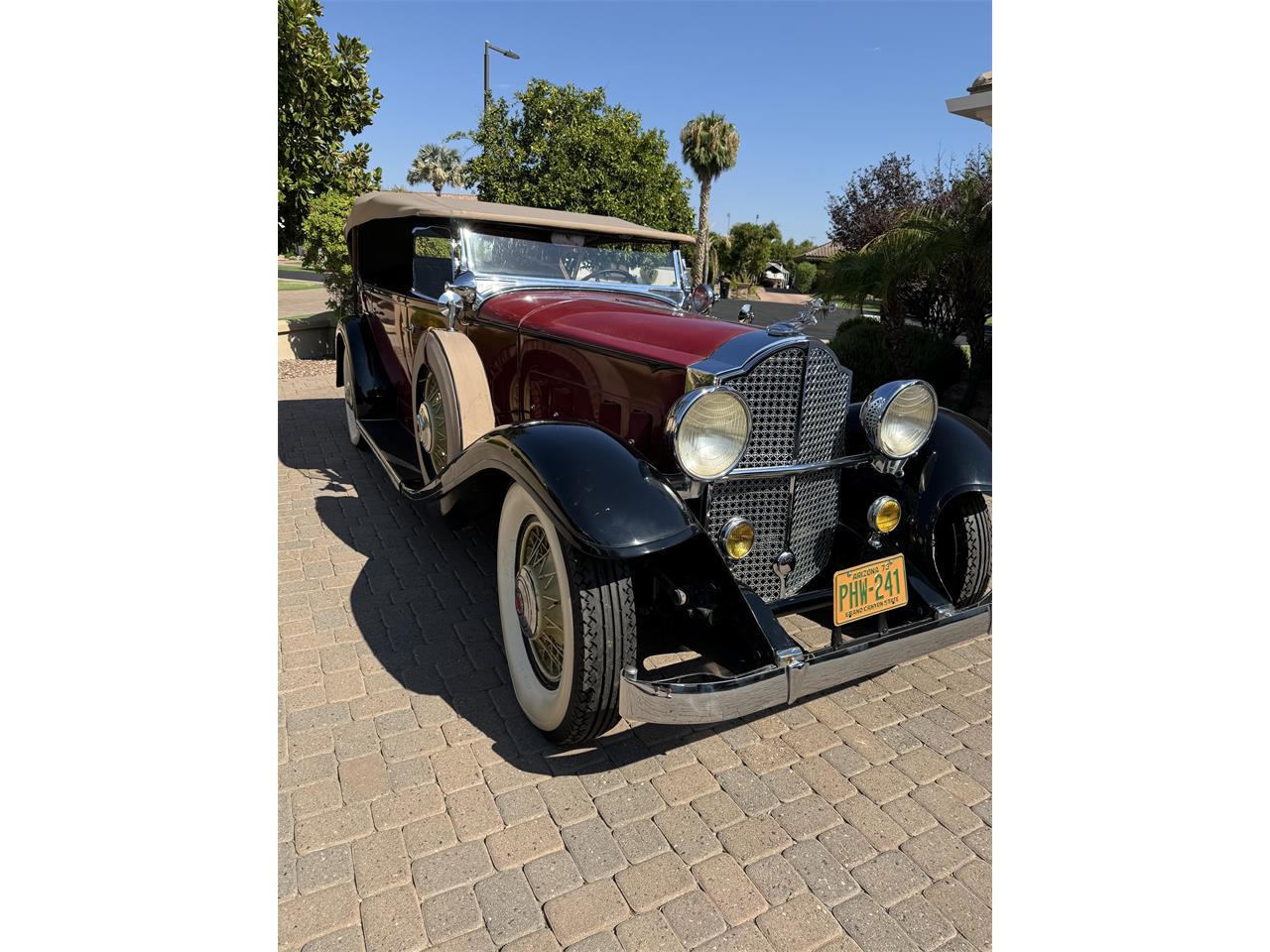 Packard-Phaeton-1932-Burgandy-Black-4