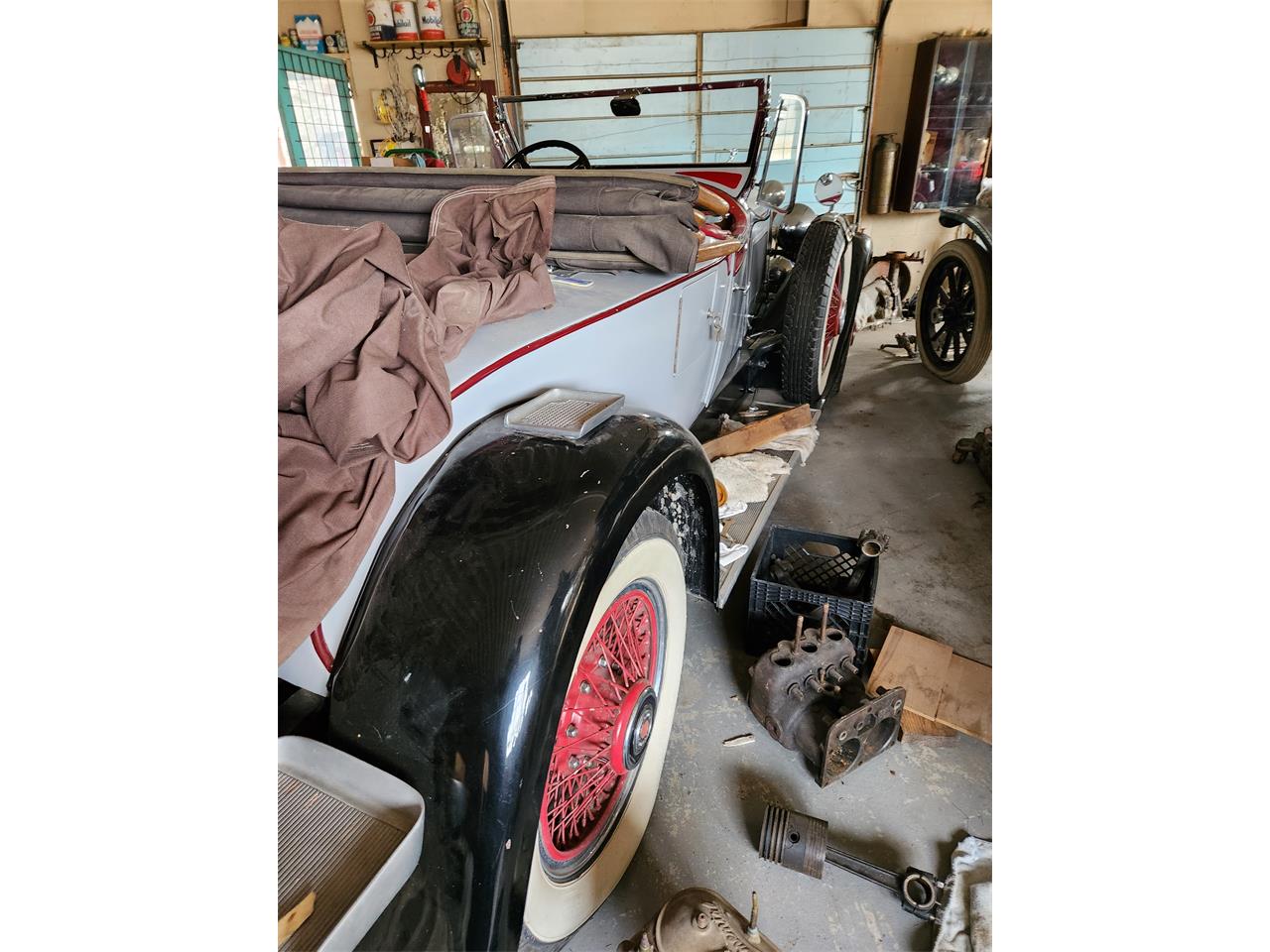 Packard-Roadster-1929-grey-red-10