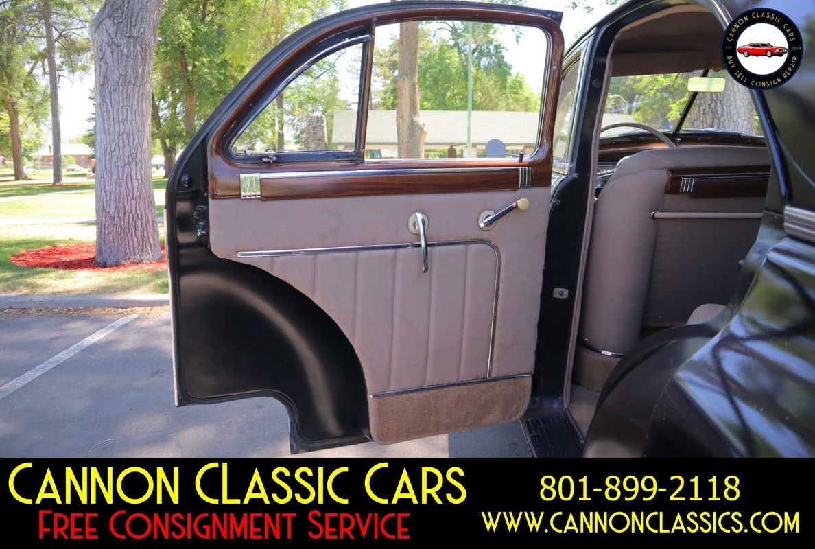 Packard-Super-8-1949-36