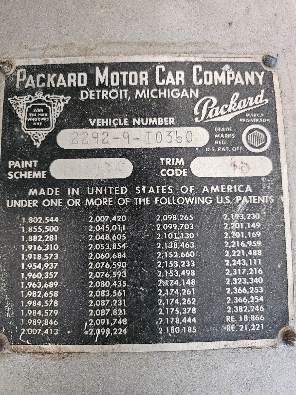 Packard-Super-Eight-1949-Sedan-11