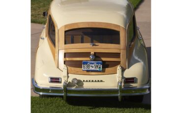 Packard-Woody-wagon-1949-Light-Yellow-Brown-5