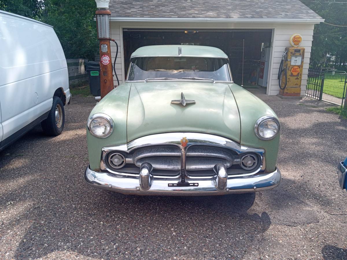 Packard-clipper-1952-green-3