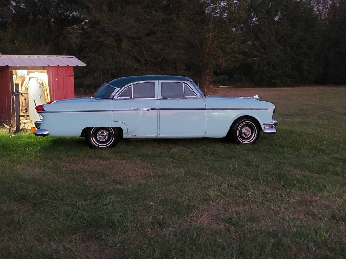 Packard-clipper-deluxe-ii-1954-blue-11