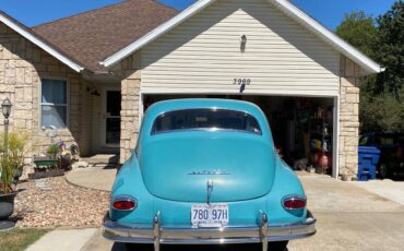 Packard-deluxe-8-1950-blue-3