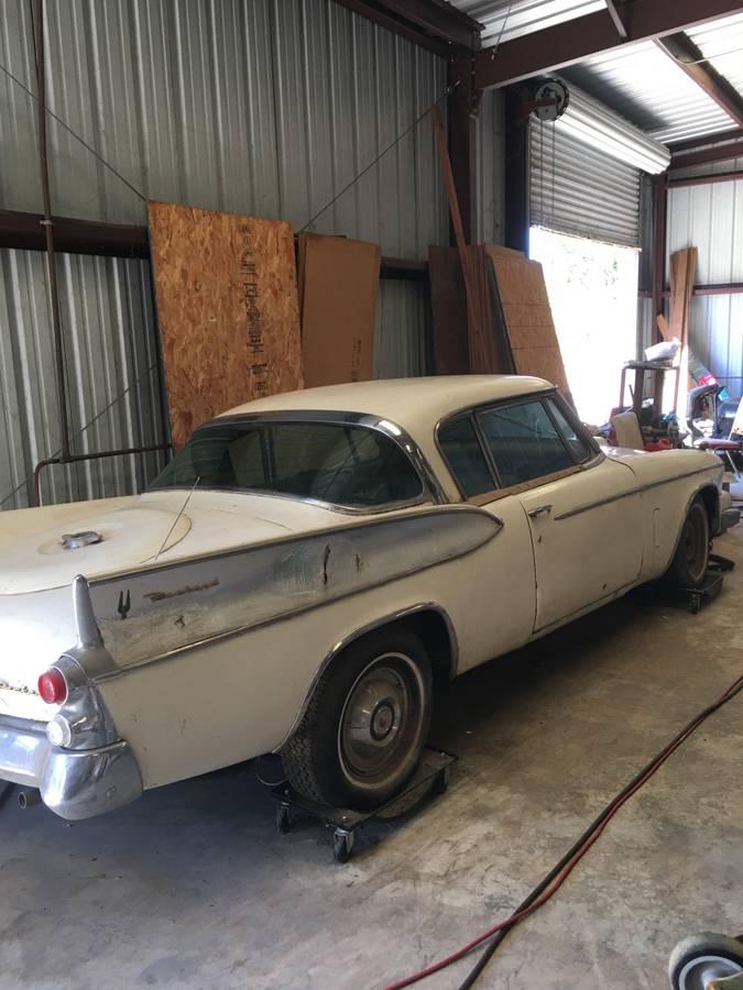Packard-hawk-1958-white-1