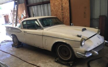 Packard-hawk-1958-white-2