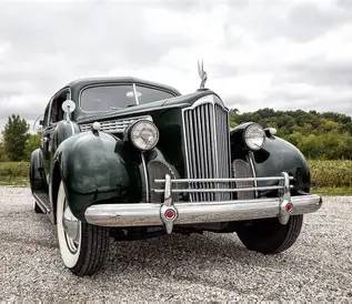 Packard-limousine-1940-3