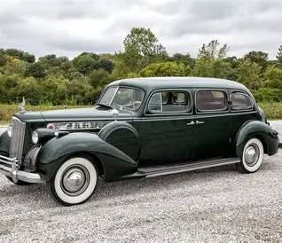 Packard-limousine-1940