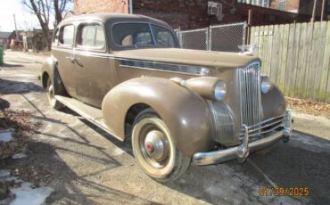 Packard-model-120-1940-1